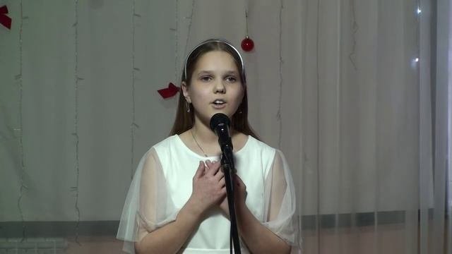 Колыбельная Пресвятой Богородицы поёт Маргарита Лопатина .