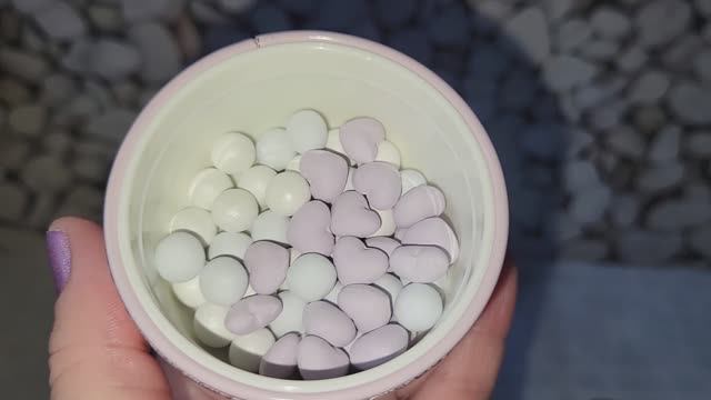 Шикарные покупки красивой косметики.