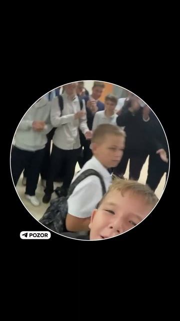 Когда без комплексов 😂😂😂 #смешноевидео #прикол #ржака #мем #школа