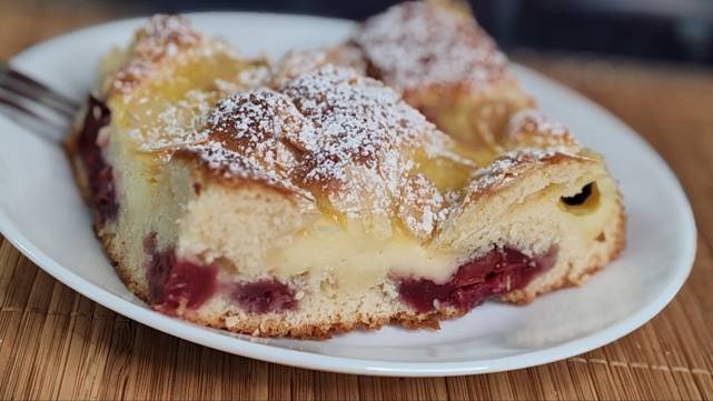 🍒Пирог-решетка с вишней и пудингом. Смотрится как из кондитерской, а готовится элементарно!🍒