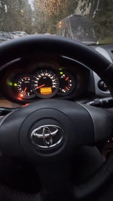 Рав 4 полноценный автомат !