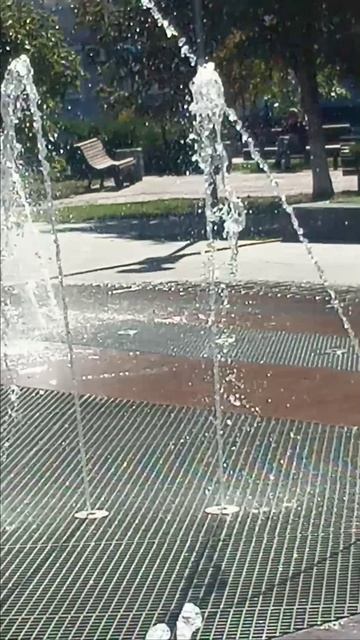 Я вспомню тебя бриллиантами фонтана! А ты вспомнишь?