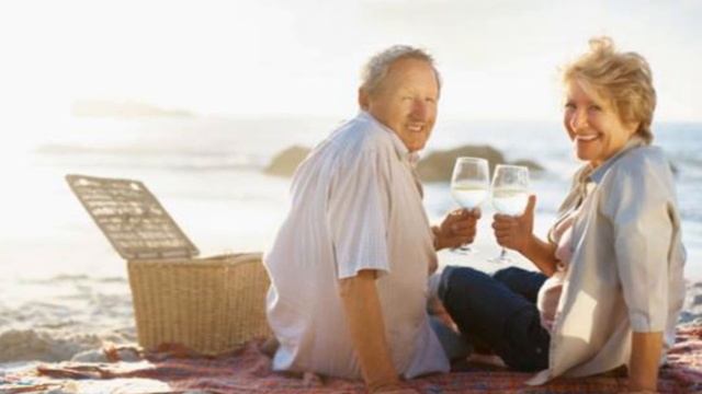 ОДНАЖДЫ В СОРОК ПЯТЬ -сл Любовь Фролова музыка исполняет Иван Васильев баян