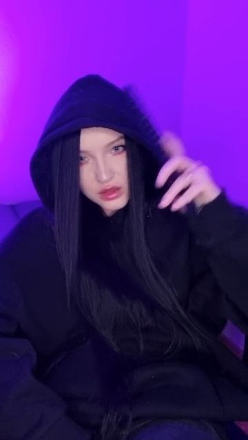 Бу, испугался?