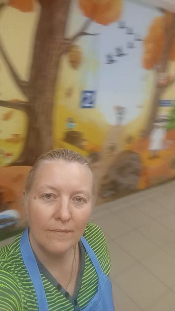 Добрые стены на Дундича