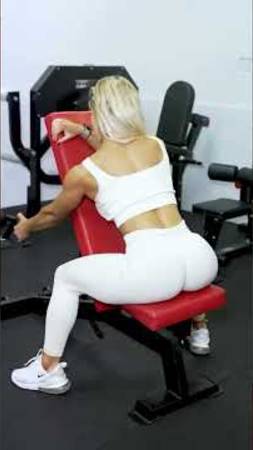 Мотивация спорт для девушек, шикарное тело #спорт #фитнес #мотивацияспорт #качемгспину #2025