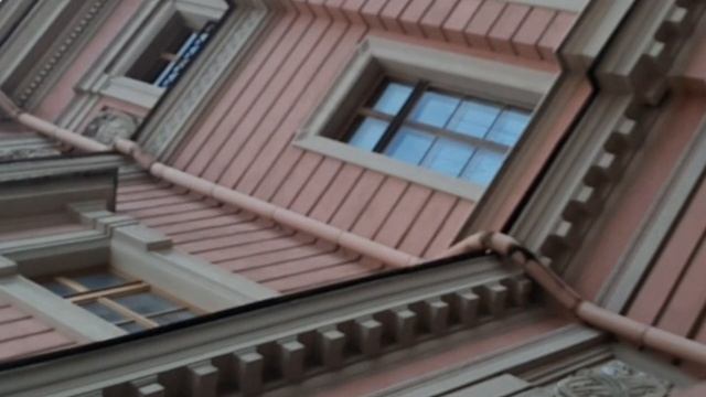 Миха́йловский, или Инжене́рный, за́мок — бывший императорский дворец в центре Санкт-Петербурга