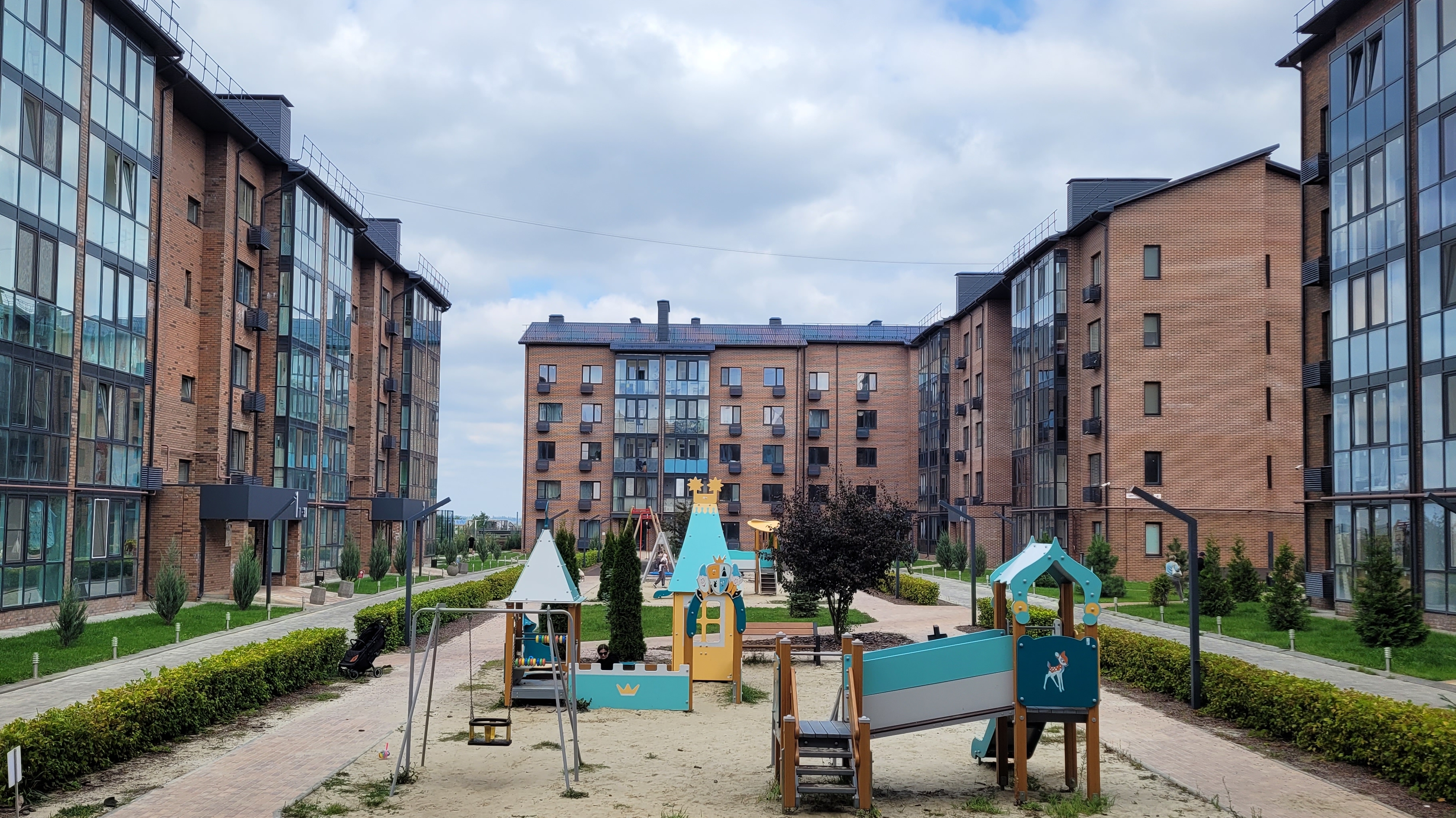 269. Командировка в Белгород. Обзор дома в Северном. ЖК Браер-Парк. Купили коляску для путешествий.