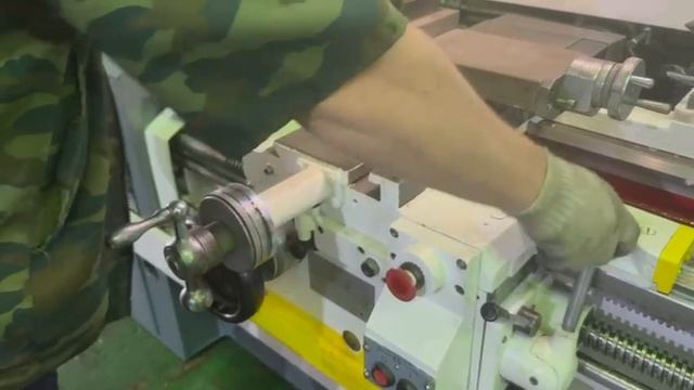 МК6056 Токарный Винторезный станок, РМЦ 1000 мм, 1999 г.в. (аналог 16к25). Видео в работе