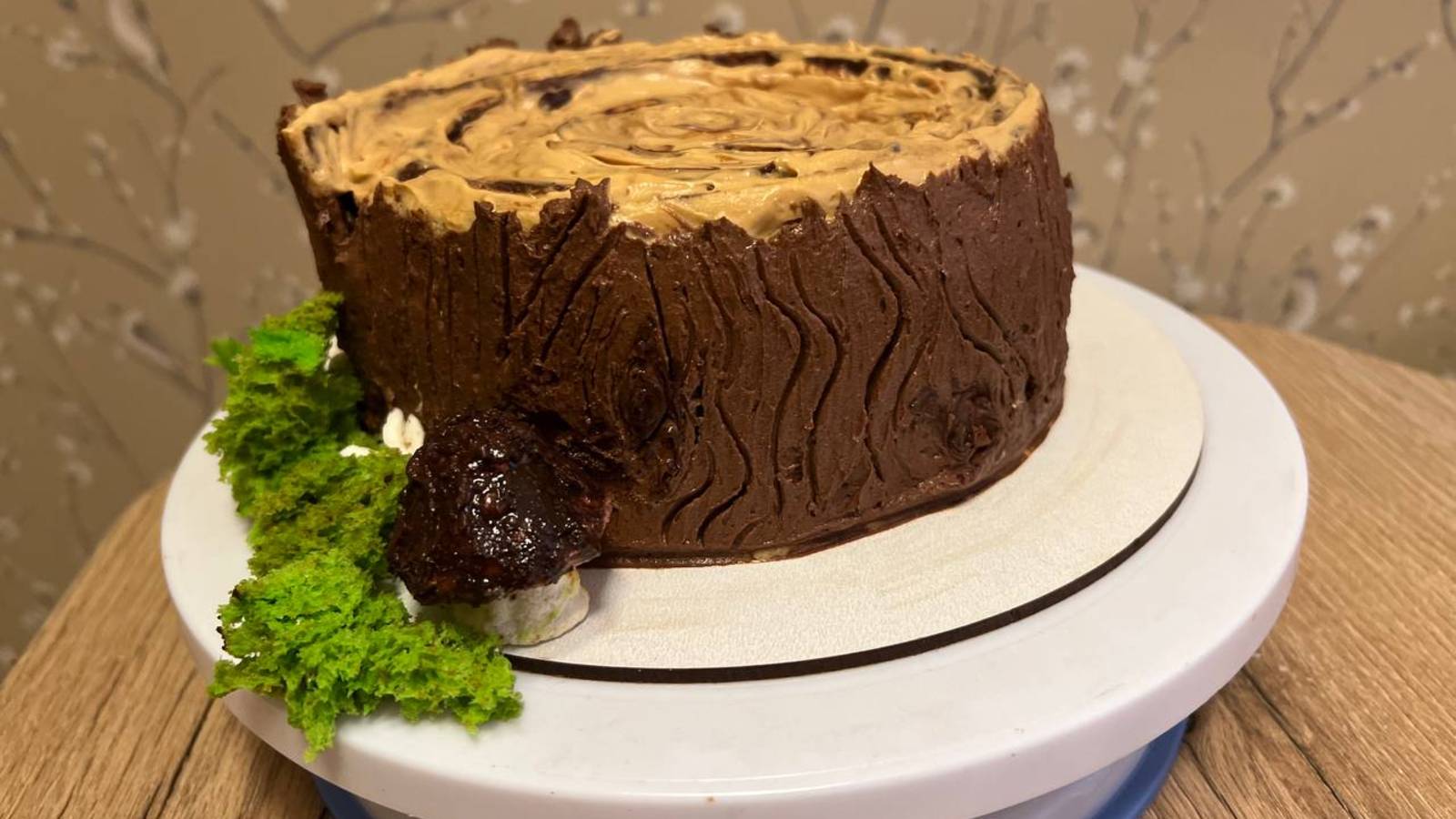 Зелень для декора на куличи, торты, капкейки (мох; трава, крона деревьев)