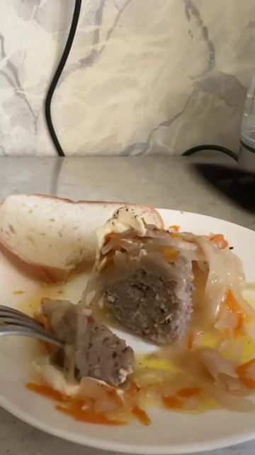 Время обеда : кушаем голубцы , вкуснятина 😋, всем приятного аппетита 😊😉👍👋