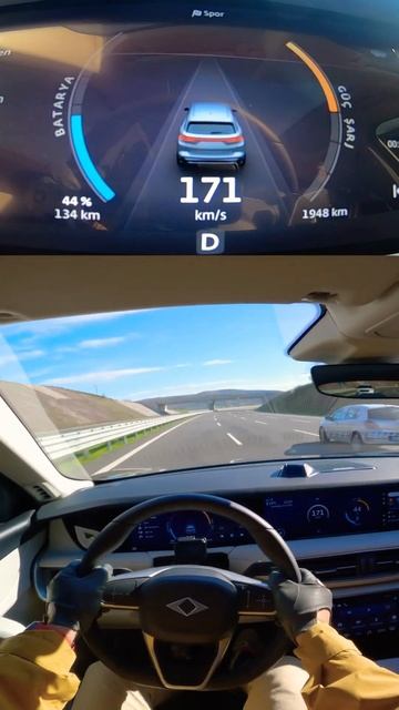 2023 TOGG T10 X - Topspeed Testi