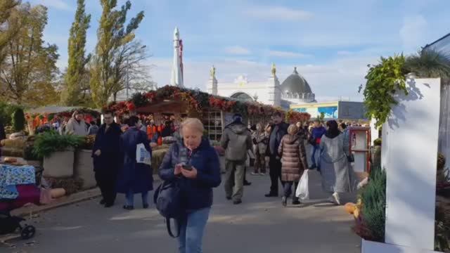 МОСКВА УДИВЛЯЕТ