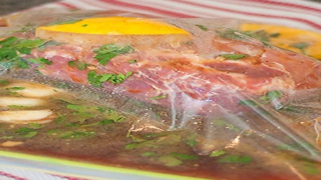 Маринованная свинина в духовке