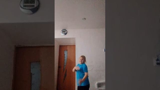 Танцы (танцую ***)