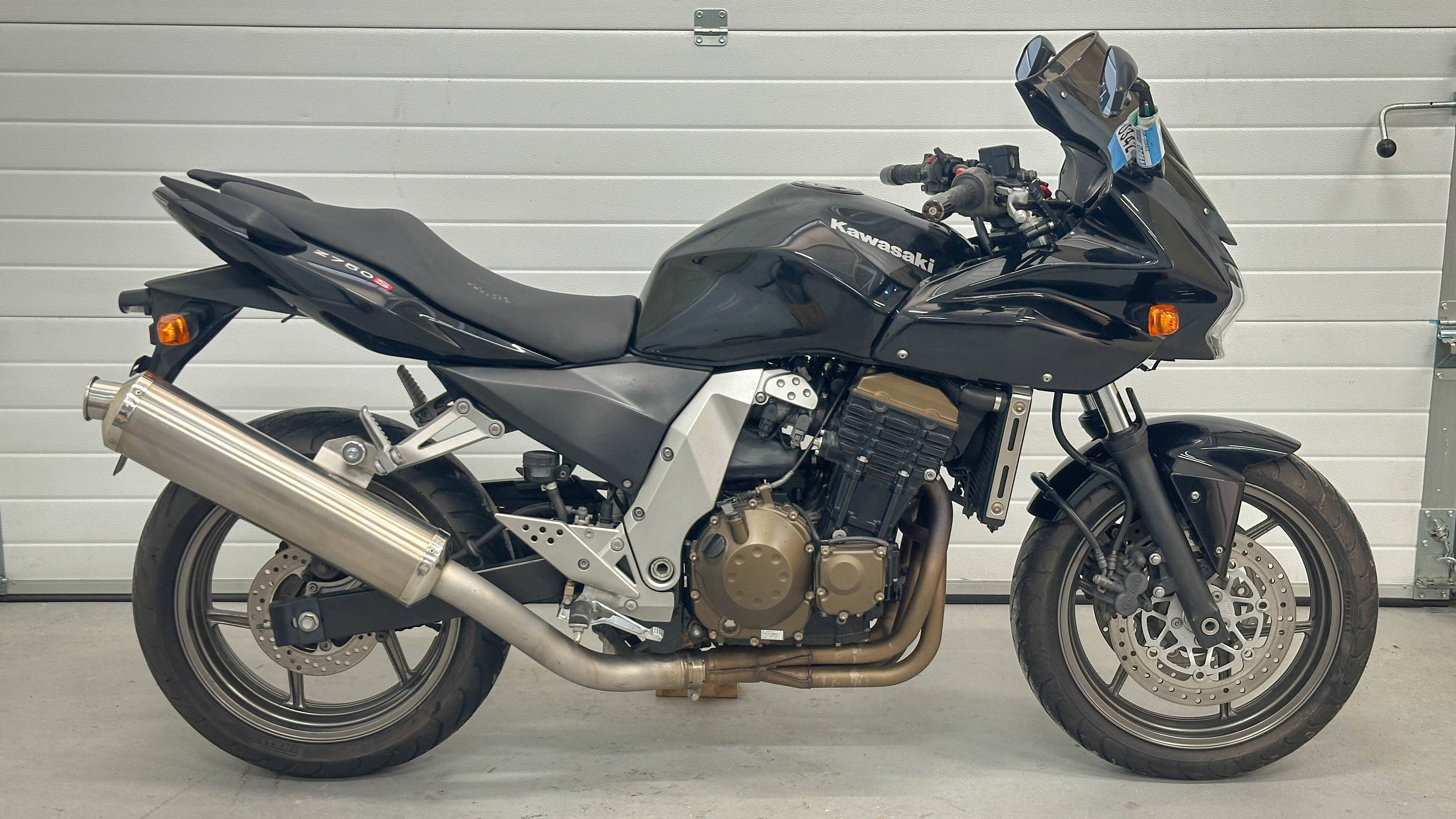 Kawasaki Z750 - ZR750K-006402