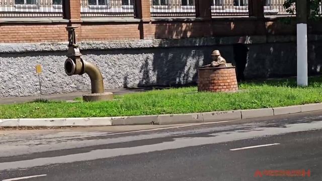 Кострома. Сырная биржа, Сусанин и зайцы с таксой.
