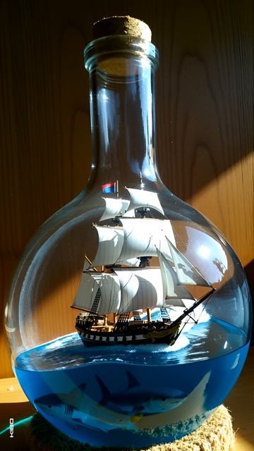 Корабль в бутылке