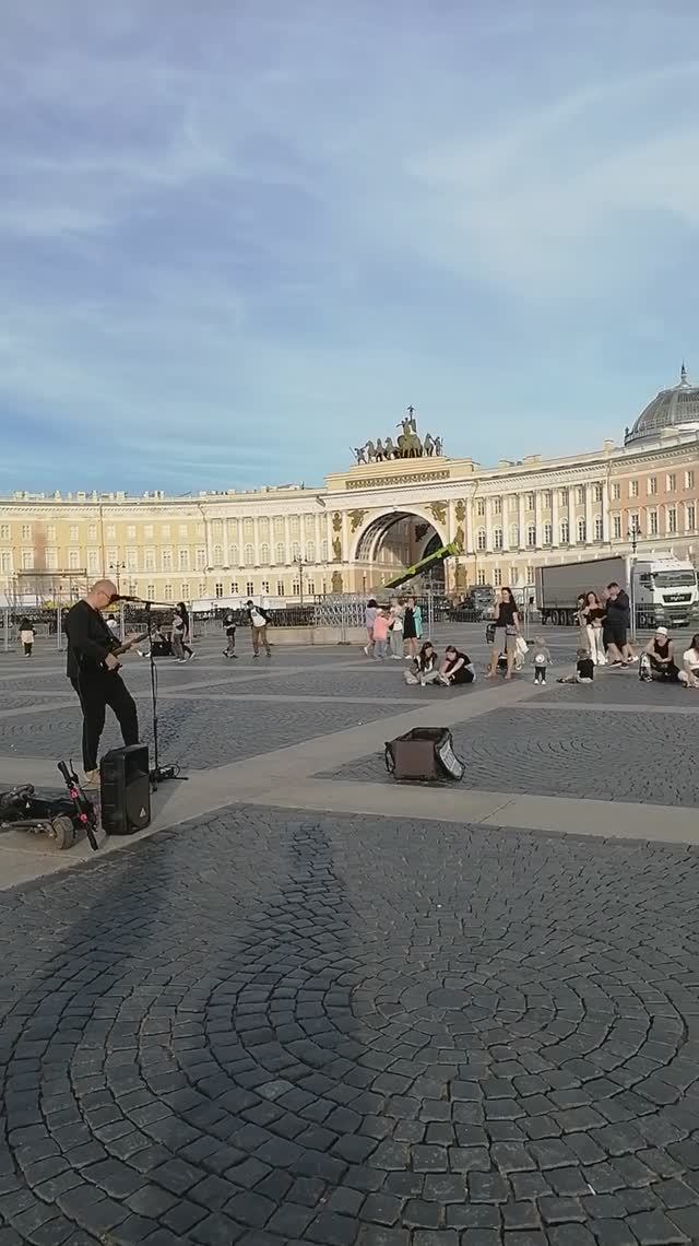 А не спеть ли мне песню....