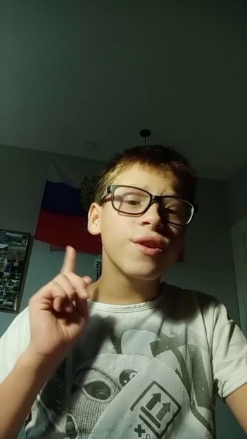 миллионы людей видели как падают яблоки но только Ньютон спросил (почему)?