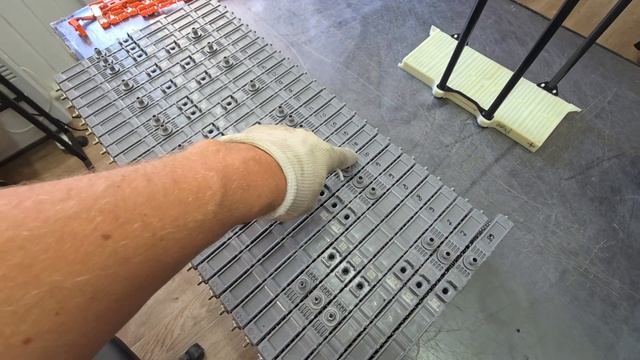 Тойота Вокси гибрид.  Продление жизни батареи 🔋 чистка ЕГР 89241707815
