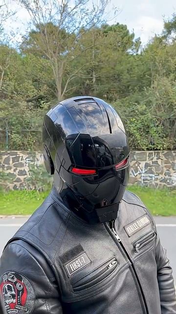 Шлем Ironman