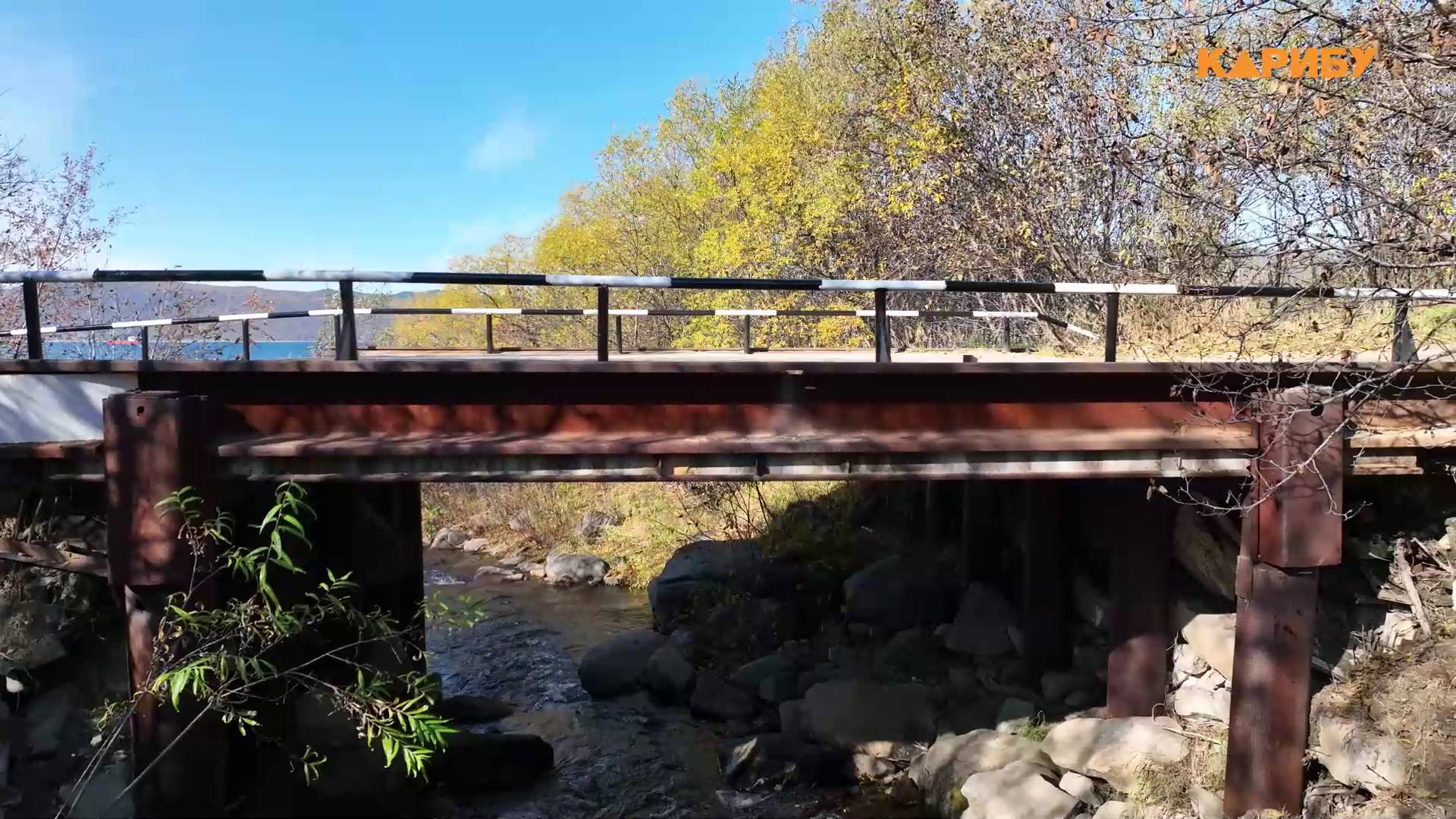 Дай Бог ему здоровья! Добрый волшебник отремонтировал мост на отсыпку