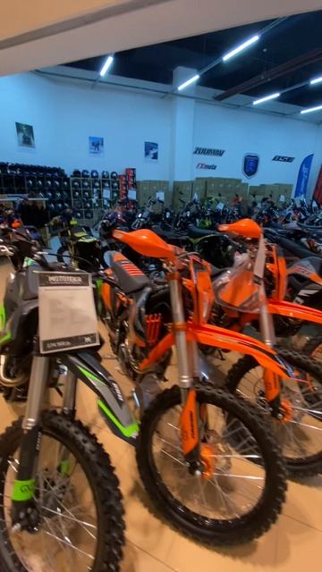 Кемеровский выставочный зал сети мотосалонов Мототека. Сентябрь 2025 #мототехника #мотоэкипировка