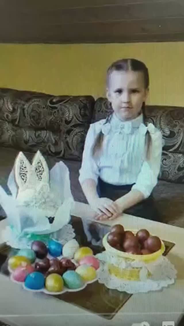 Почему яичко красное