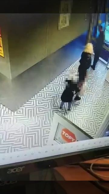 В Подольске в магазине на глазах у ребенка мужчина избил женщину