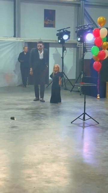 Хотите увидеть такие трюки вживую? Зовите меня на праздник @top_illusionist 🎉

Канал 👉 Https://t.me/