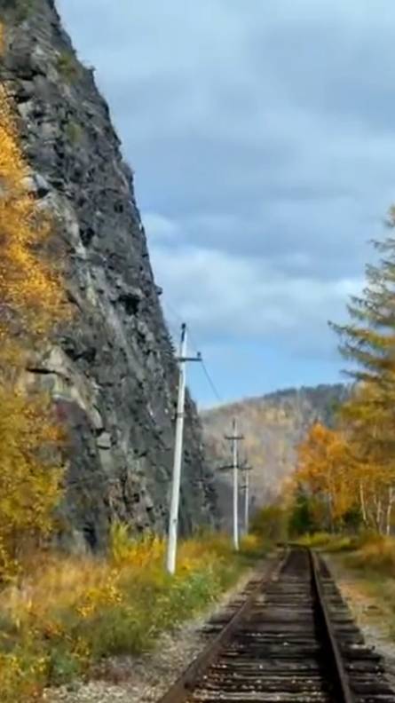 Осень на КругоБайкальской ж.д.