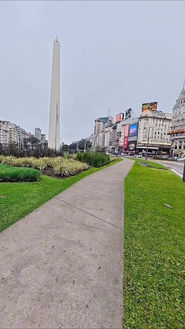 4 млн человек праздновало победу Аргентины на улицах БА в 2022г. 

argentina buenosaires аргент