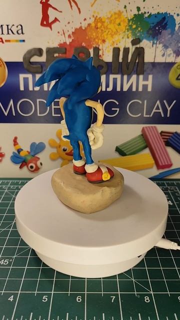 Соник из пластилина