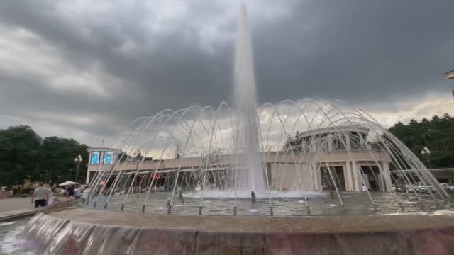 Прогулка по вечернему парку  Кисловодска🦅 август 2025