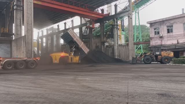 Переворачиватель контейнеров TONA для быстрой выгрузки и загрузки контейнеров