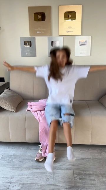 Главное чтобы костюмчик сидел от Lime