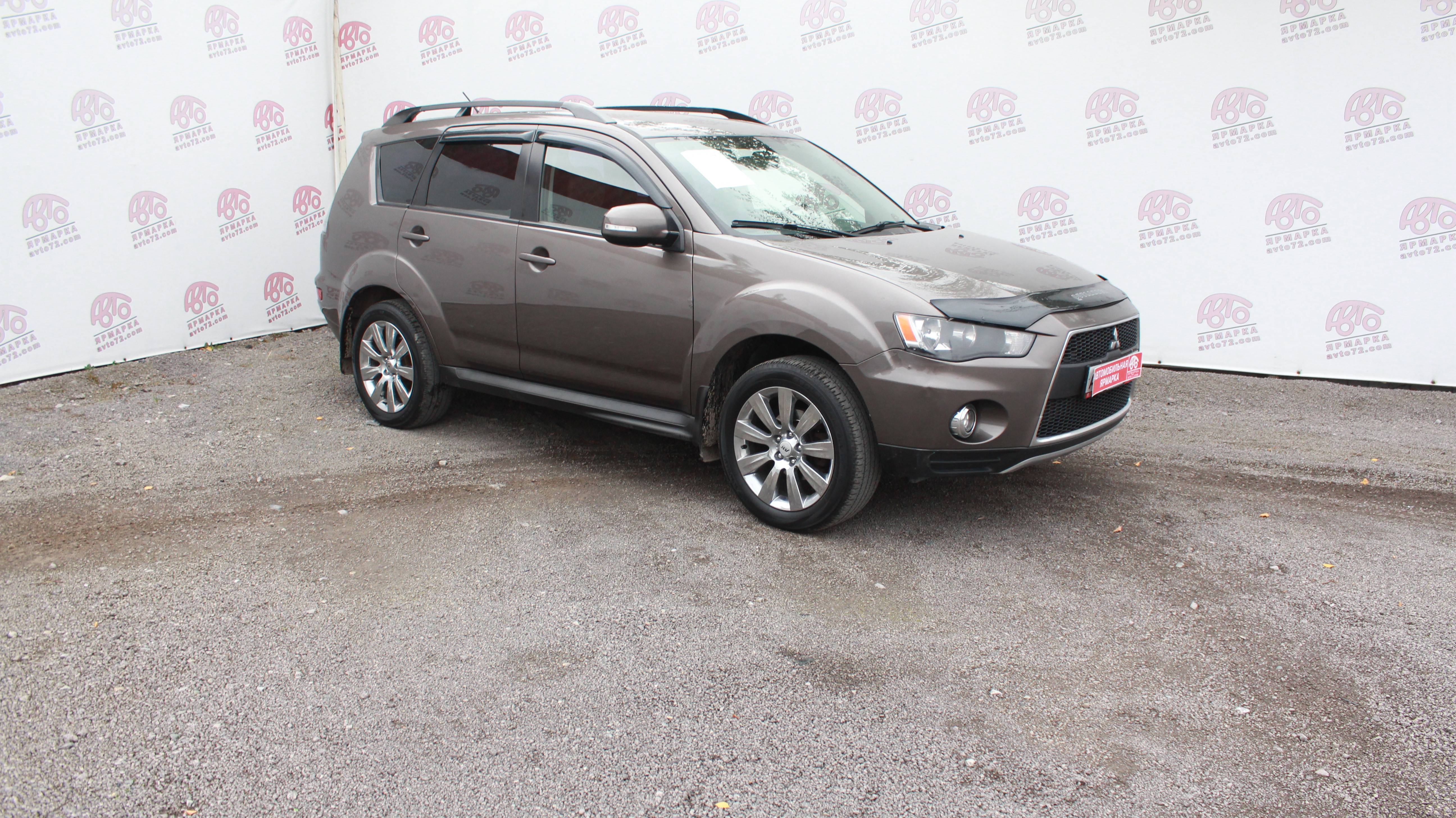 Mitsubishi Outlander №2