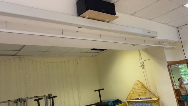 Раздвижной электрокарниз от компании Прокарниз