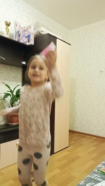 1000078430.mp4