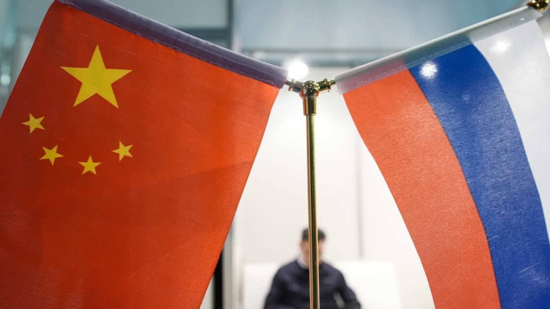 Китай указал на тщетность попыток США сорвать его контракты с РФ по энергетике