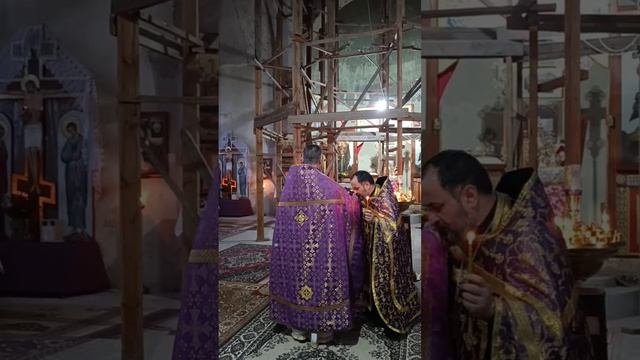 Изнесение Честного и Животворящего Креста