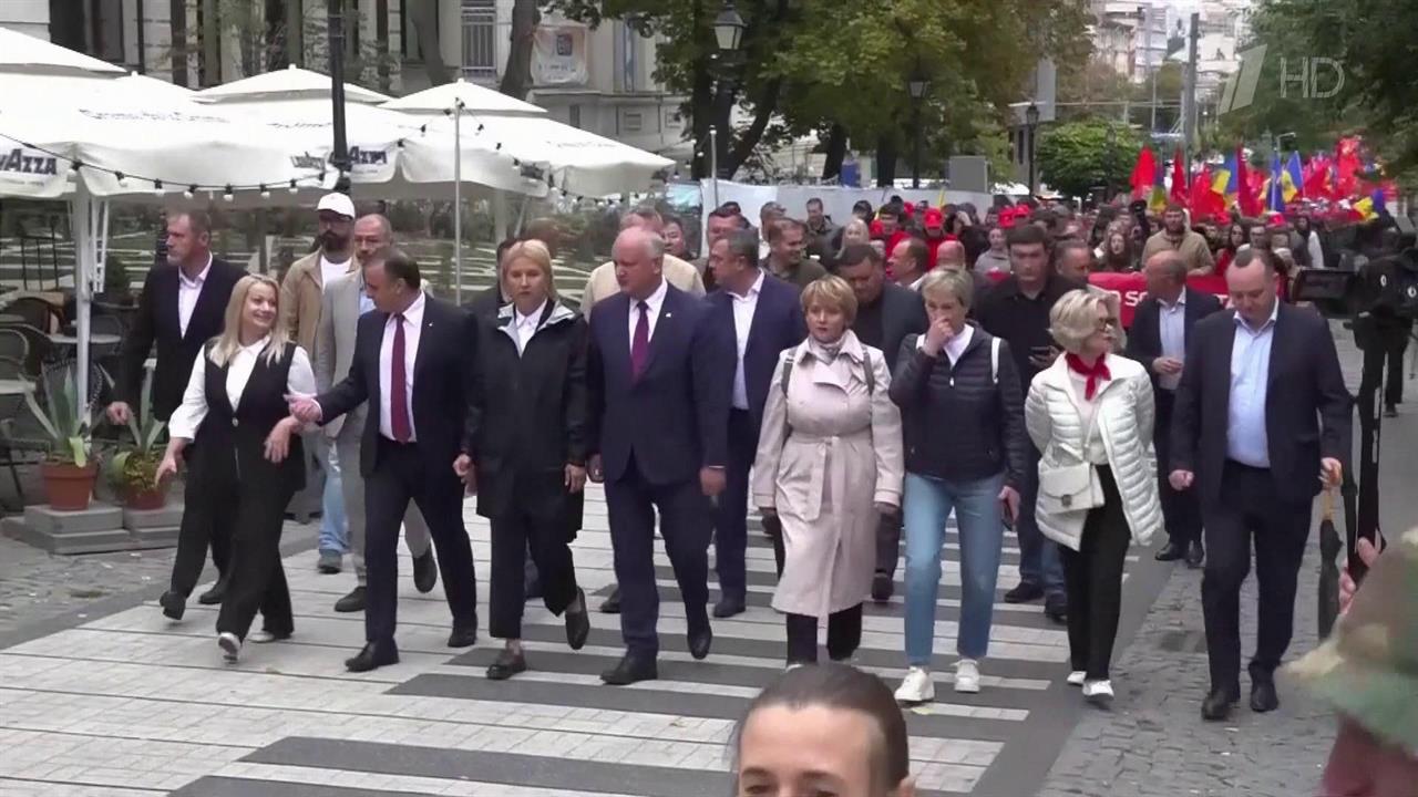 ЦИК Молдавии отстранил от участия в парламентских выборах партию Великая Молдова