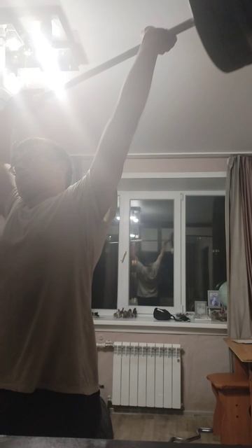 Жим стоя 60 кг на 4
