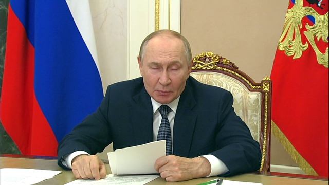 Люди ждут дел а не обещаний!: Путин о главном критерии работы губернаторов