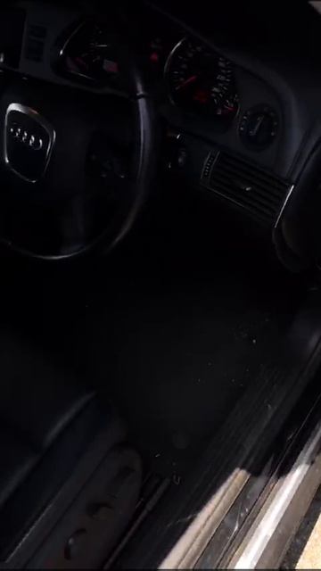 00083369 Audi AUK WAUZZZ4F56N169391 105ткм 1809