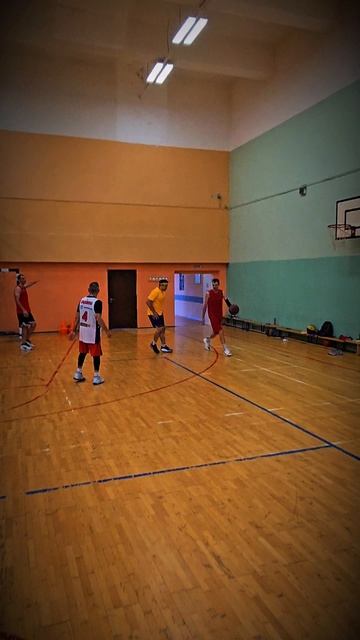 training basketball