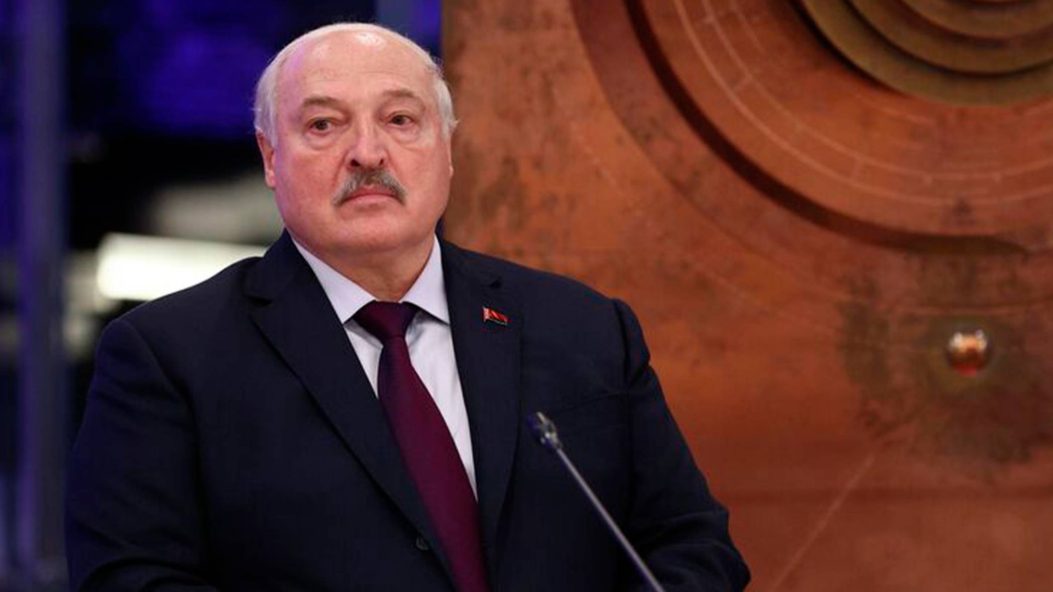 Лукашенко: Мы будем строить АЭС вместе с россиянами потому что они научили нас это делать