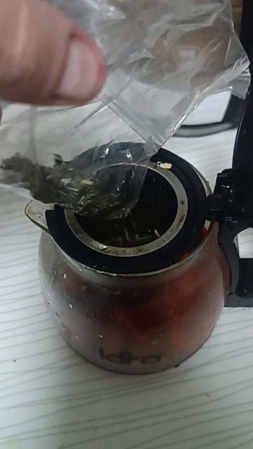 чай с облепихой и малиной