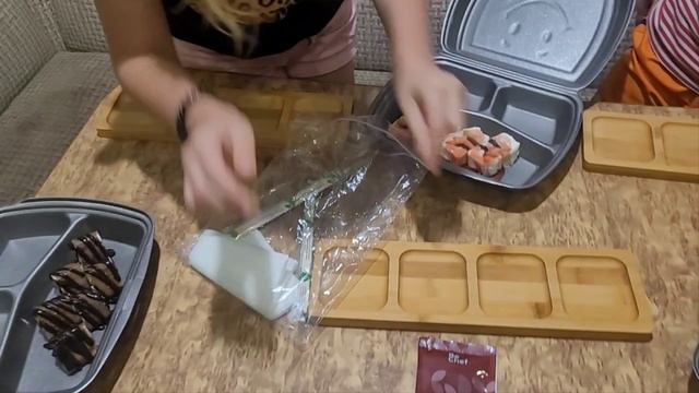 Вкусные сладкие  роллы от Киото